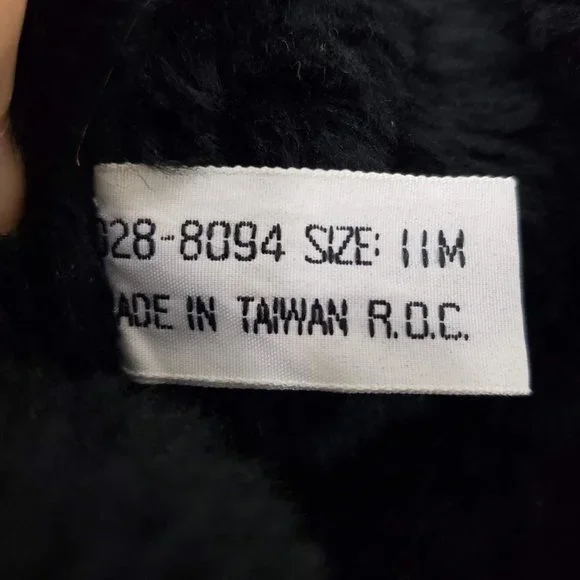 Comb Last Woman's Sz 11M Snow boots black almond toe fur lined rubber soles - Picture 8 of 12